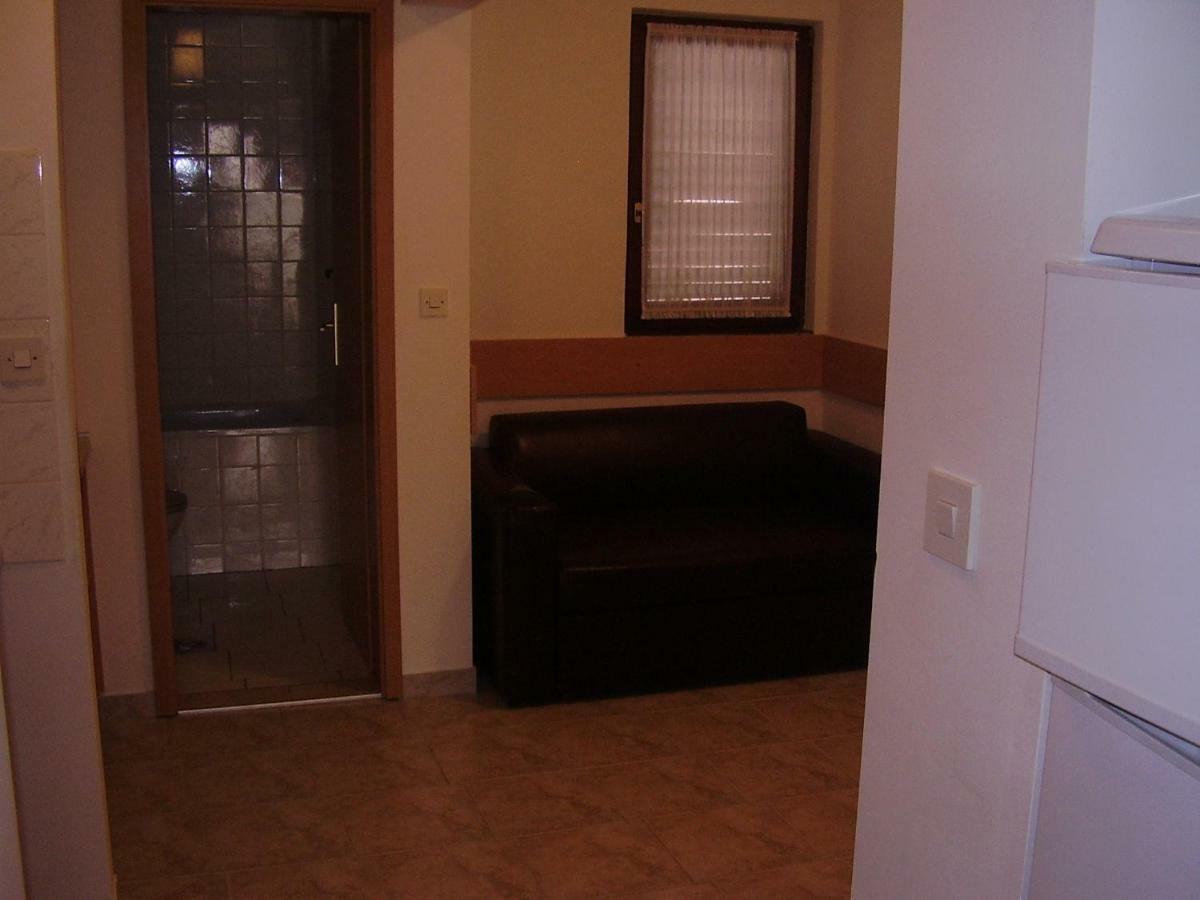 Apartments Meni Drage Ngoại thất bức ảnh